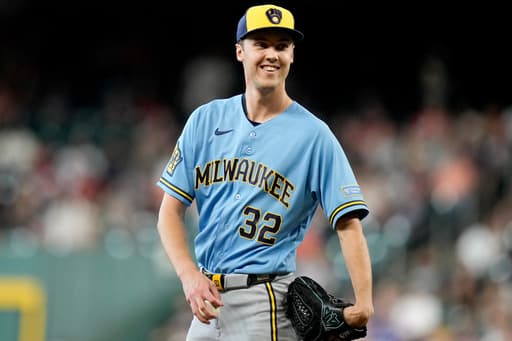 Misiorowski strikes out eight in 7 innings as the Brewers beat the Astros 2-0