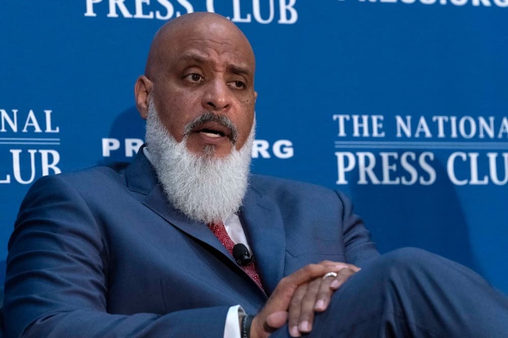 Players’ union head Tony Clark hopeful 2024 uniforms will soon be altered following complaints
