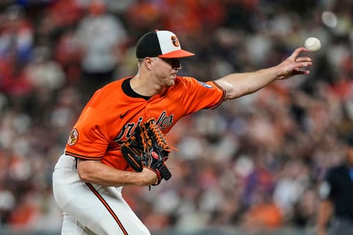 An out from being no-hit, the Orioles stun the Dodgers with 4 runs in the 9th to win 4-3