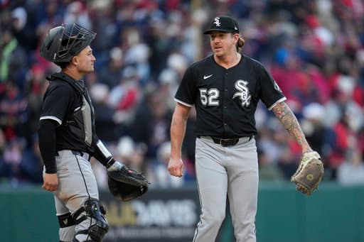 White Sox designate RHP Mike Clevinger for assignment
