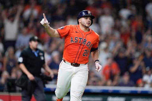 Yainer Diaz’s walkoff home run backs Framber Valez’s three-hitter as Astros beat Rays 2-1