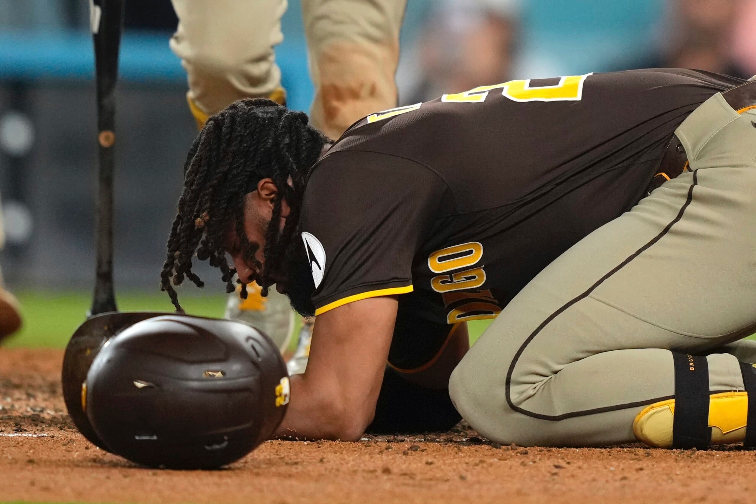 Dodgers, Padres take NL West rivalry to boiling point