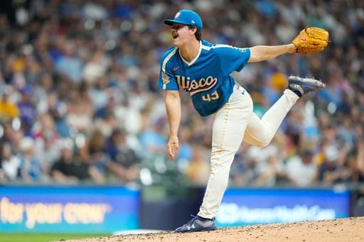 Milwaukee Brewers pitcher Logan Henderson throws during the seventh inning of a baseball game against the Texas Rangers Friday, Aug. 28, 2026, in Milwaukee. (AP Photo/Kayla Wolf) (AP Photo/Kayla Wolf)