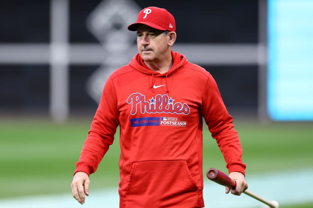 Phillies Sign Manager Rob Thomson to 1-year Extension After Three Straight Trips to Playoffs