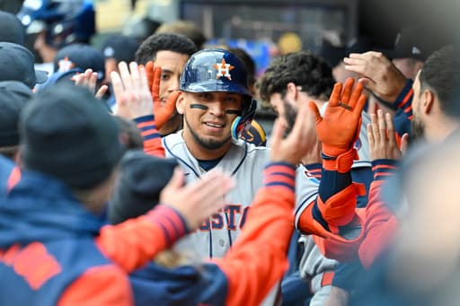 Paredes’ 2-run homer in the 1st inning powers Astros to a 2-1 win over the Twins