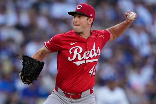 Reds LHP Nick Lodolo scratched from start due to illness