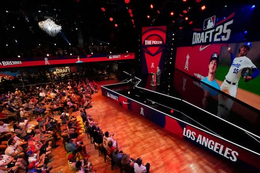 Cam Cannarella agrees with the Miami Marlins as 313 of top 315 MLB draft picks sign