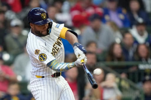 Chourio and Patrick lead the Brewers to an 8-2 win over the Reds