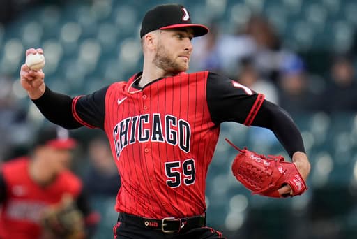 Burke tosses 3-hit ball over 6 innings as White Sox beat Rangers 4-1