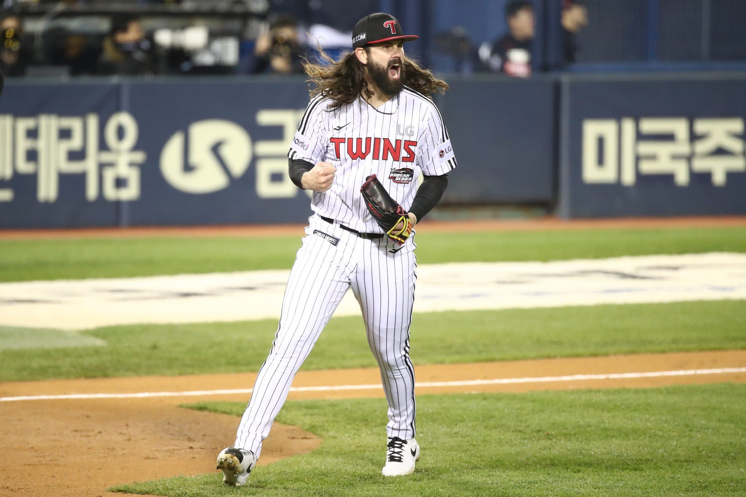 KBO: KT Wiz and LG Twins Set for Winner-Take-All Showdown 