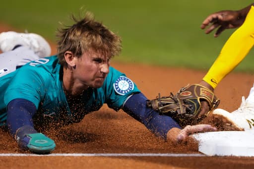 Mariners agree to $95 million, 8-year contract with top shortstop prospect Colt Emerson