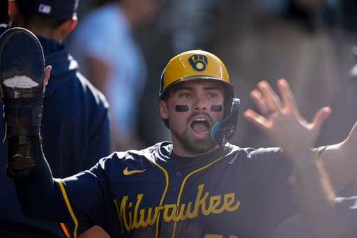 Red Sox acquire Caleb Durbin in trade with Brewers to address their infield