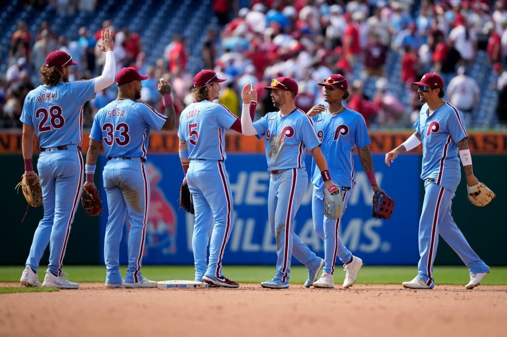 Phillies sweep their seventh series this season with 5-2 win over Rangers