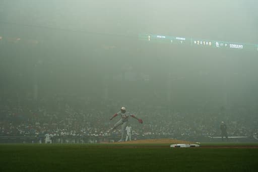 Wetherholt has HR, 3 hits to lead Cards past Cubs 3-0 at foggy Wrigley