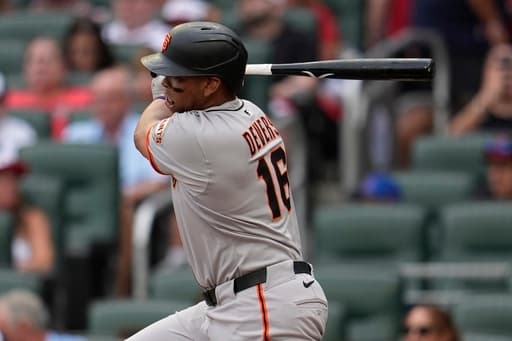Rafael Devers debuts at first base for Giants after refusing to play position for Red Sox