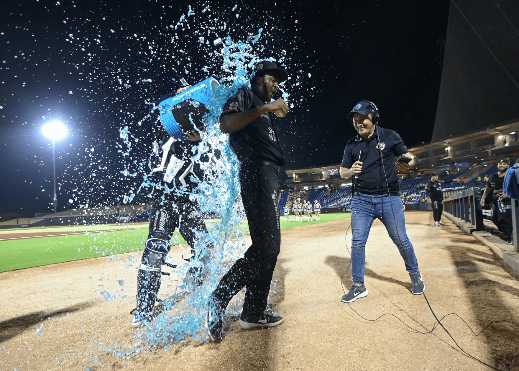 Wait, WHAT? LMB’s Conspiradores de Queretaro No-Hit Tigres de Quintana Roo – AND LOSE 1-0