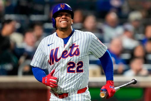 Mets’ Juan Soto leaves game after fouling ball off right foot, X-rays negative