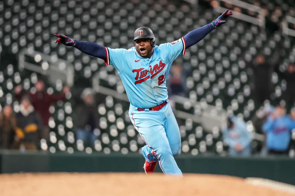 Minor League Deal Tracker: Miguel Sano Has Pact With Angels; Sandy Leon Gets Shot With Royals