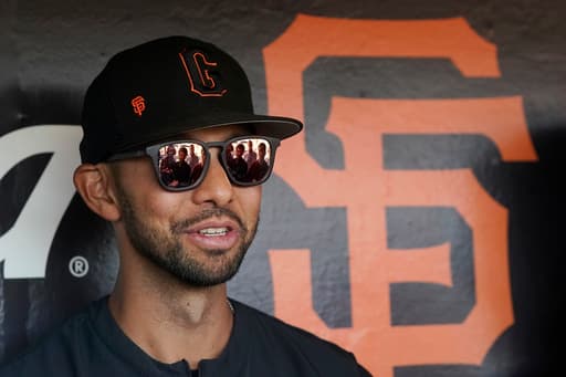 Mets hire 2 coaches for Mendoza’s new staff