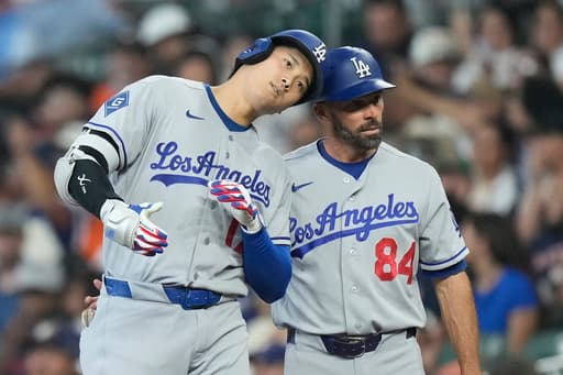 Andy Pages hits 3 homers, drives in 6 as the Dodgers rout the Astros 12-2