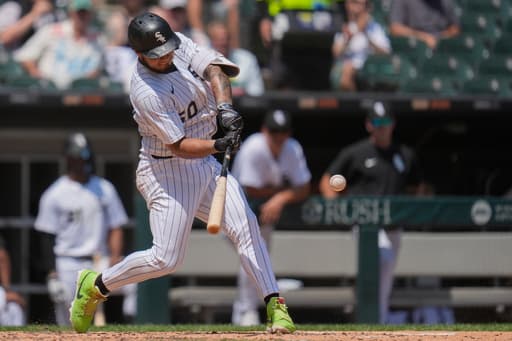 Lenyn Sosa homers twice to lead White Sox past Diamondbacks 7-3