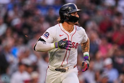 Red Sox ride Duran HR, strong outing from Bello to 6th straight win, beating Royals 8-5