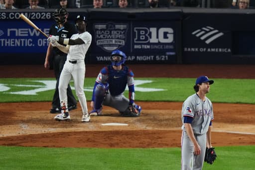 Chisholm hits go-ahead homer off deGrom as Yankees beat Rangers 7-4 for 15th win in 17 games