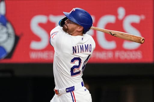 Rangers’ Nimmo leaves game against Diamondbacks with sprained left ankle