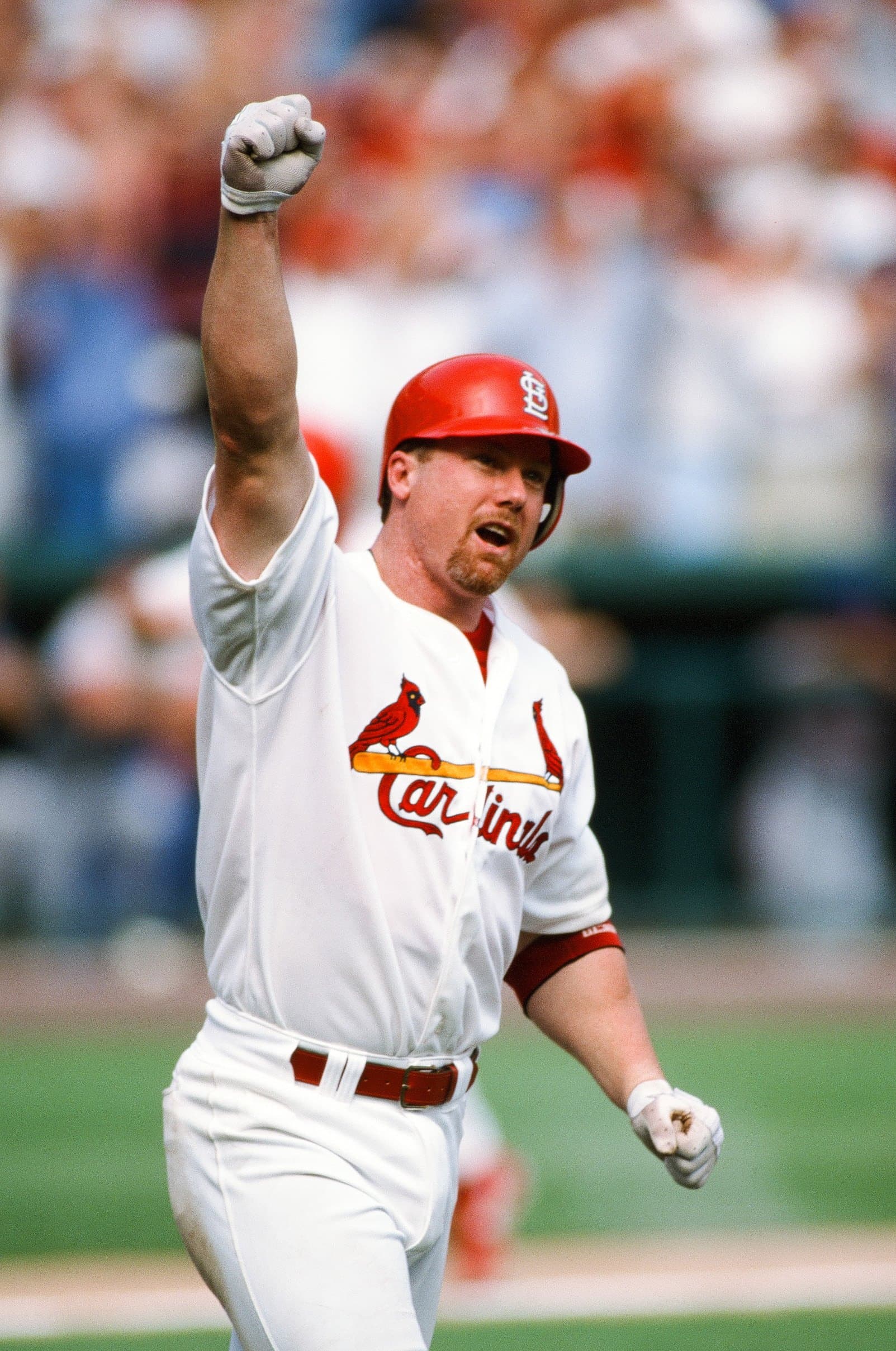 This Date in Baseball – Mark McGwire Breaks Roger Maris’ 37-Year-Old HR Record, 62nd of the Season