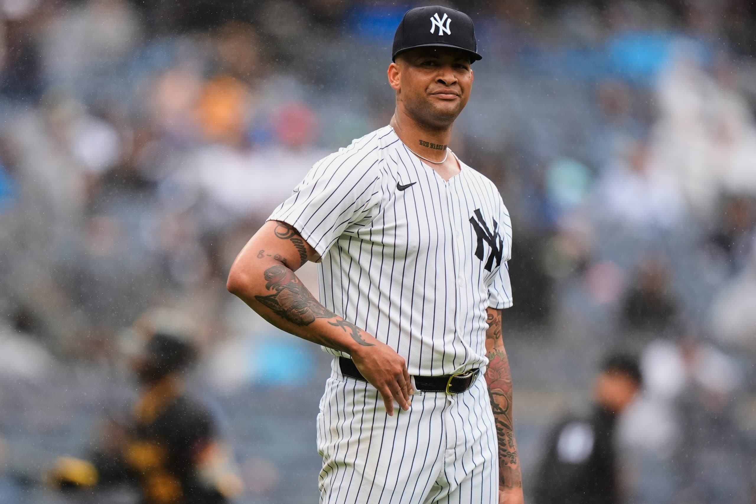 Yankees’ AL Rookie of the Year Luis Gil to Start Season on Injured List with Shoulder Injury