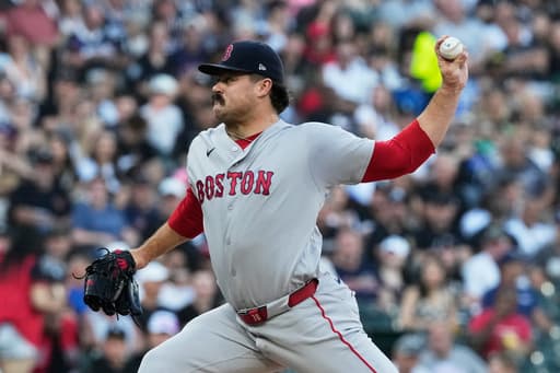 Monasterio and Rafaela homers power the Red Sox to an 8-1 win over the White Sox