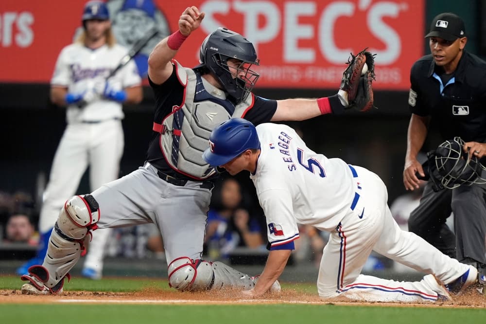 Rangers are undefeated at .500 to keep World Series champs from a losing record with Bochy
