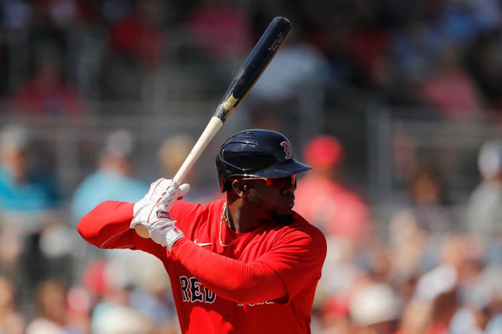 Report: Former Red Sox OF Rusney Castillo Returning to Play in Cuban Leagues