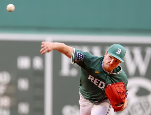 Boston’s Hunter Dobbins has surgery for torn ACL