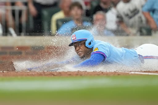 Braves designate José Azócar for assignment, activate Eli White from injured list