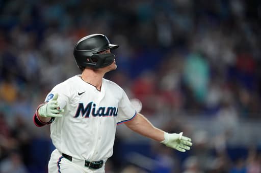 Conine puts Marlins ahead for good with eighth inning pinch-hit homer, Marlins defeat Phillies 8-6
