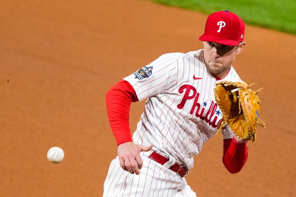 New Brewers 1B Hoskins says his knee shouldn’t be an issue anymore after missing entire 2023 season