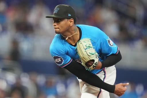 Cubs acquire right-hander Edward Cabrera in a trade with the Marlins