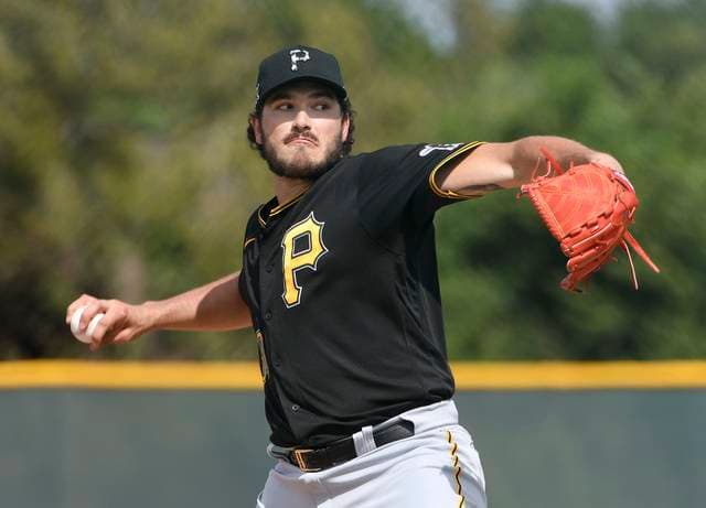 Cody Ponce, Tucker Davidson Sign in KBO