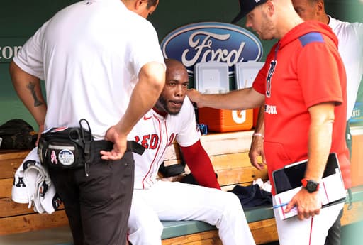 Boston closer Aroldis Chapman thinks he’ll return soon after back spasm forces him out