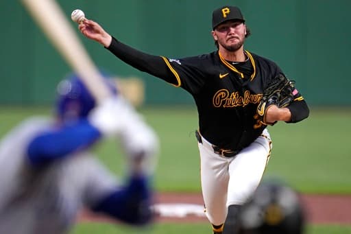 Giants host the Cardinals to begin 3-game series