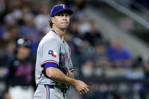 Jacob deGrom gets present in Citi Field return: a 6-run lead before throwing his first pitch