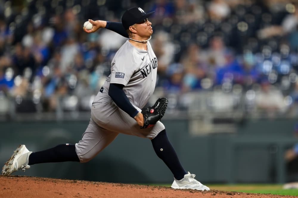 Yankees cut González, demote Marinaccio, bring up Bickford and Gómez in bullpen revamp