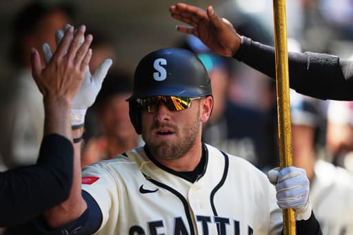 Gilbert has 10 strikeouts in 6 innings, Raley and Young hit HRs as Mariners beat Giants 6-3