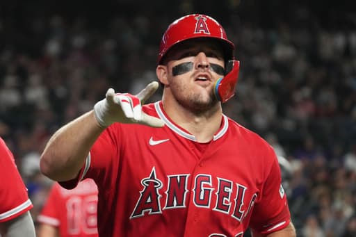 Rangers put OF Wyatt Langford on 10-day IL with strained left hamstring, activate OF Evan Carter