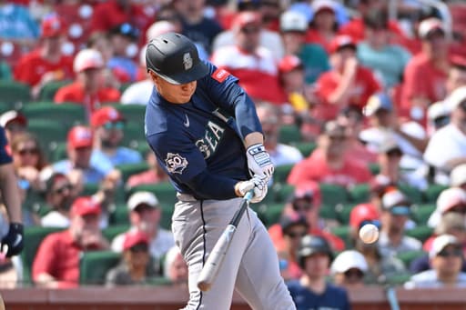 Refsnyder’s challenge that led to homer was 1 of 8 successful challenges for Mariners and Cardinals