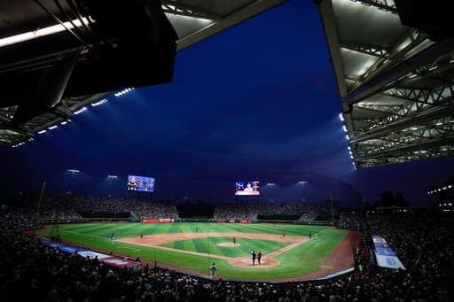 MLB finalizes 2-game series in Mexico City between Diamondbacks and Padres in April