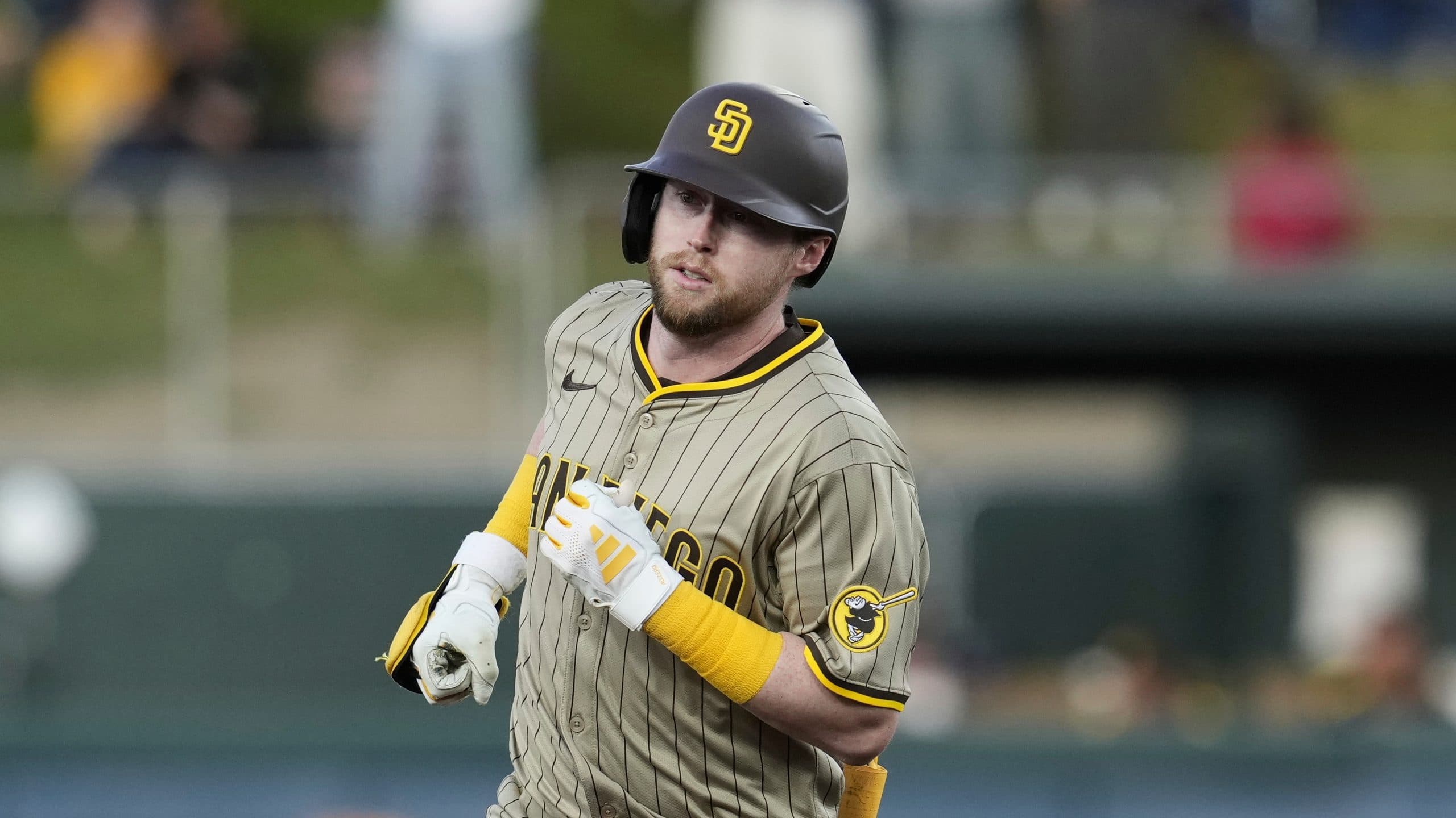Padres place infielder Jake Cronenworth on the 10-day injured list with a right rib fracture