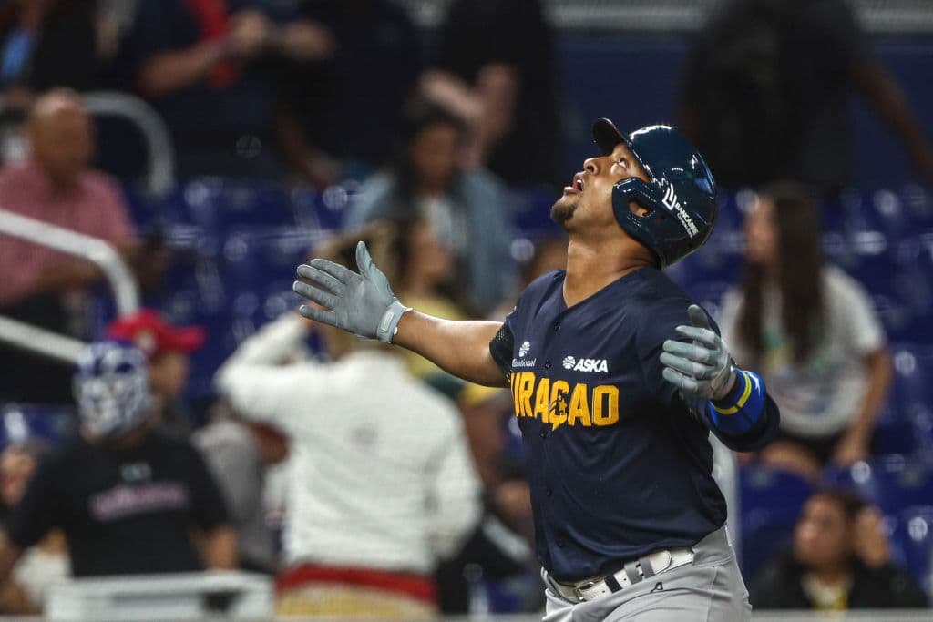 Curacao Tops Mexico 6-5 On First Day of 2024 Caribbean Series