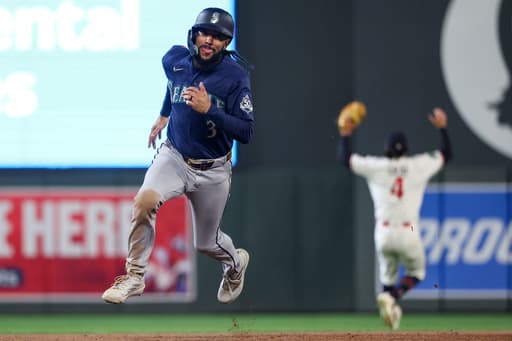 Julio Rodriguez has 3 doubles, Josh Naylor homers as Mariners beat Twins 7-1